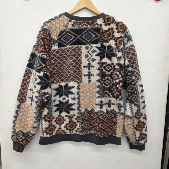 Urban Outfitters Cozy Sherpa Fair Isle Crew Neck Sweatshirt Men’s Size Medium - Picture 2 of 9